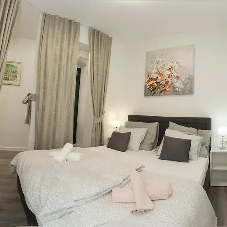 Apartment Klara *